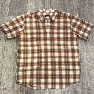 Patagonia Short Sleeve Plaid Button Down Shirt- Size Large